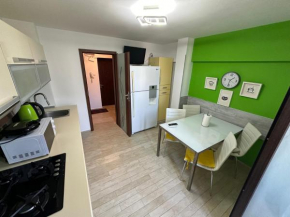 NEW Green Apartment 64 with private parking